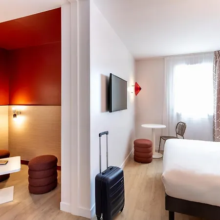 Ibis Styles Prevessin Geneve Aeroport Hotel Exterior photo