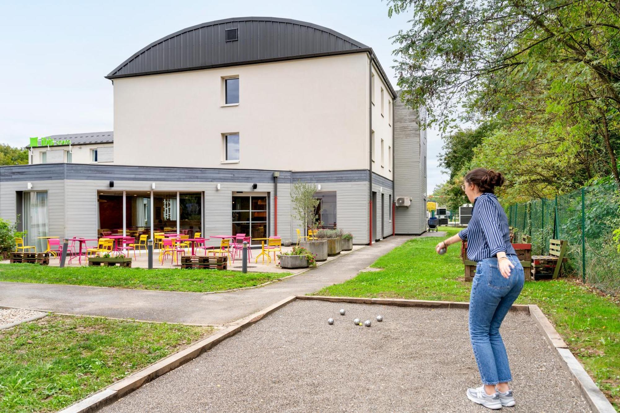 Ibis Styles Geneve Aeroport Hotel